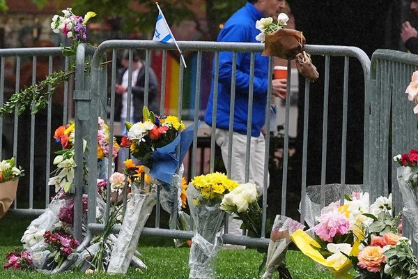 Boulder Firebombing Vigil Unites Community After Attack Injuring 12