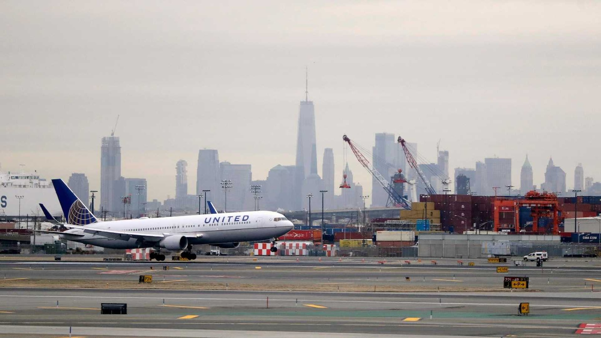 Chaos at Newark: Flight Delays Spike Amid Controller Shortage and FAA Scrutiny