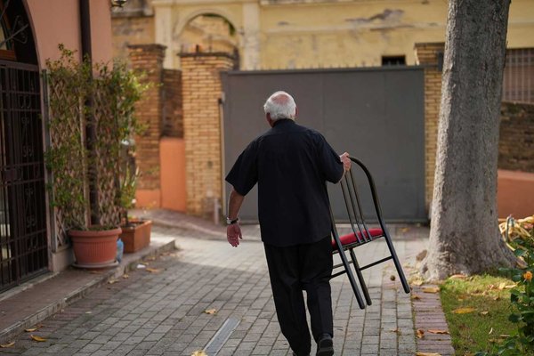 Cardinal Ramazzini Demands Next Pope Champion Migrant Rights Amid Crisis
