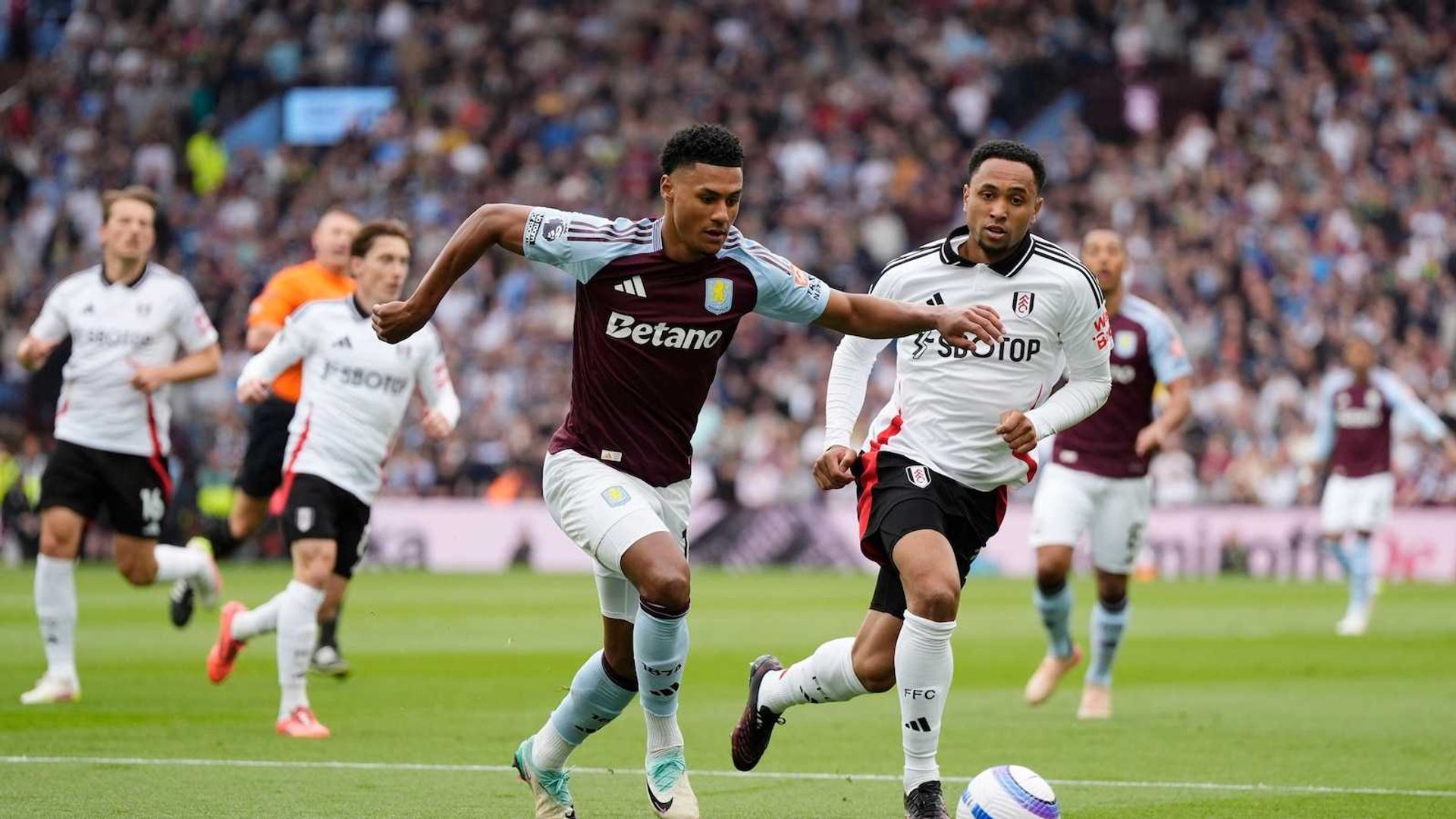 Dramatic Header Keeps Aston Villa's Champions League Dreams Alive