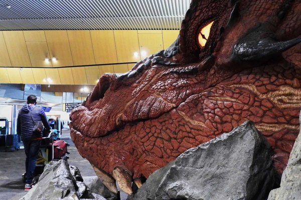 Wellington Airport Removes Beloved Lord of the Rings Eagle Sculptures
