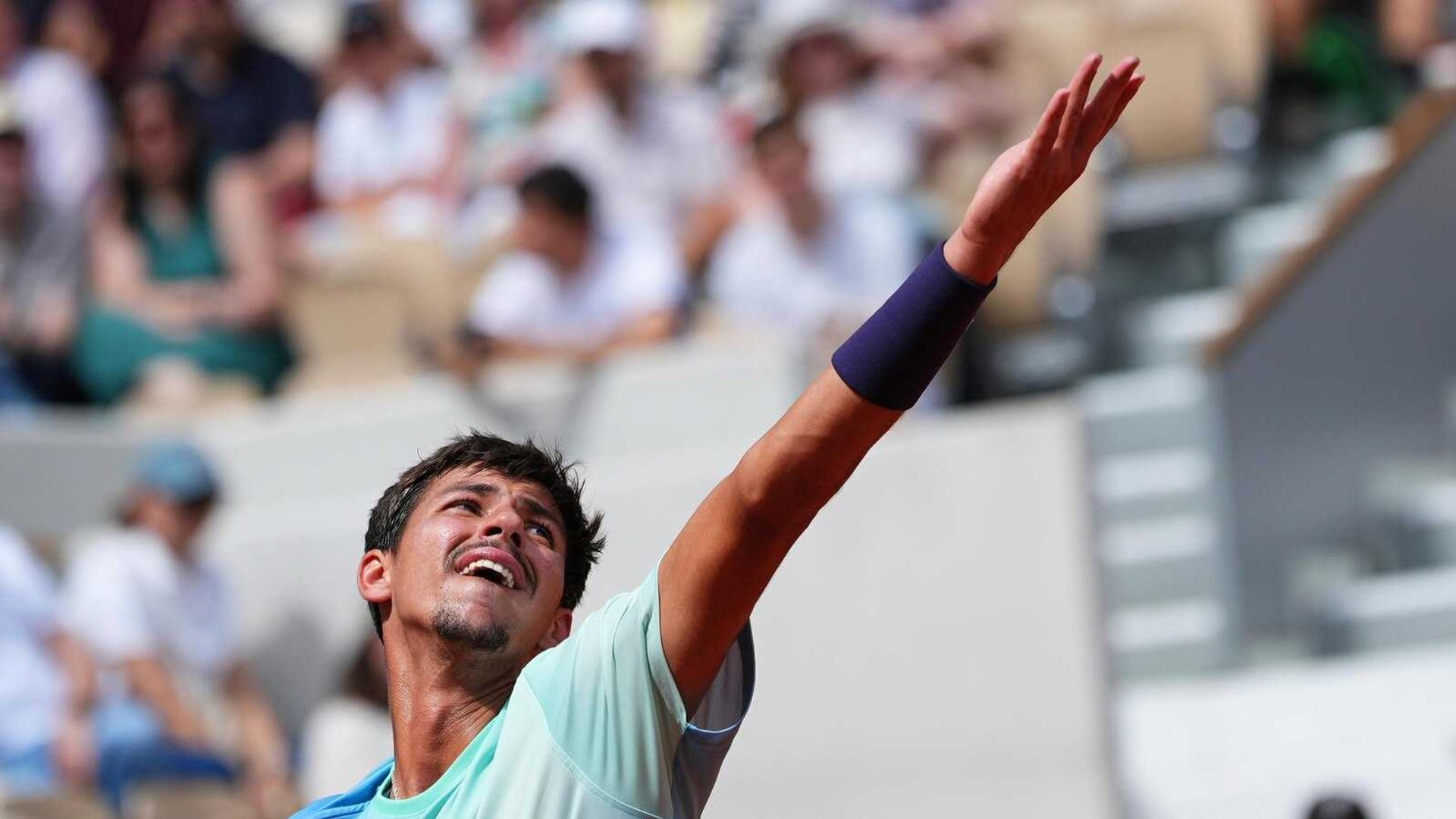 Tommy Paul Makes History: First US Man in French Open Quarters Since 2003