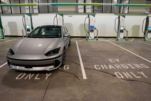 Showdown: US Senate Moves to Block California's Landmark 2035 Gas Car Ban