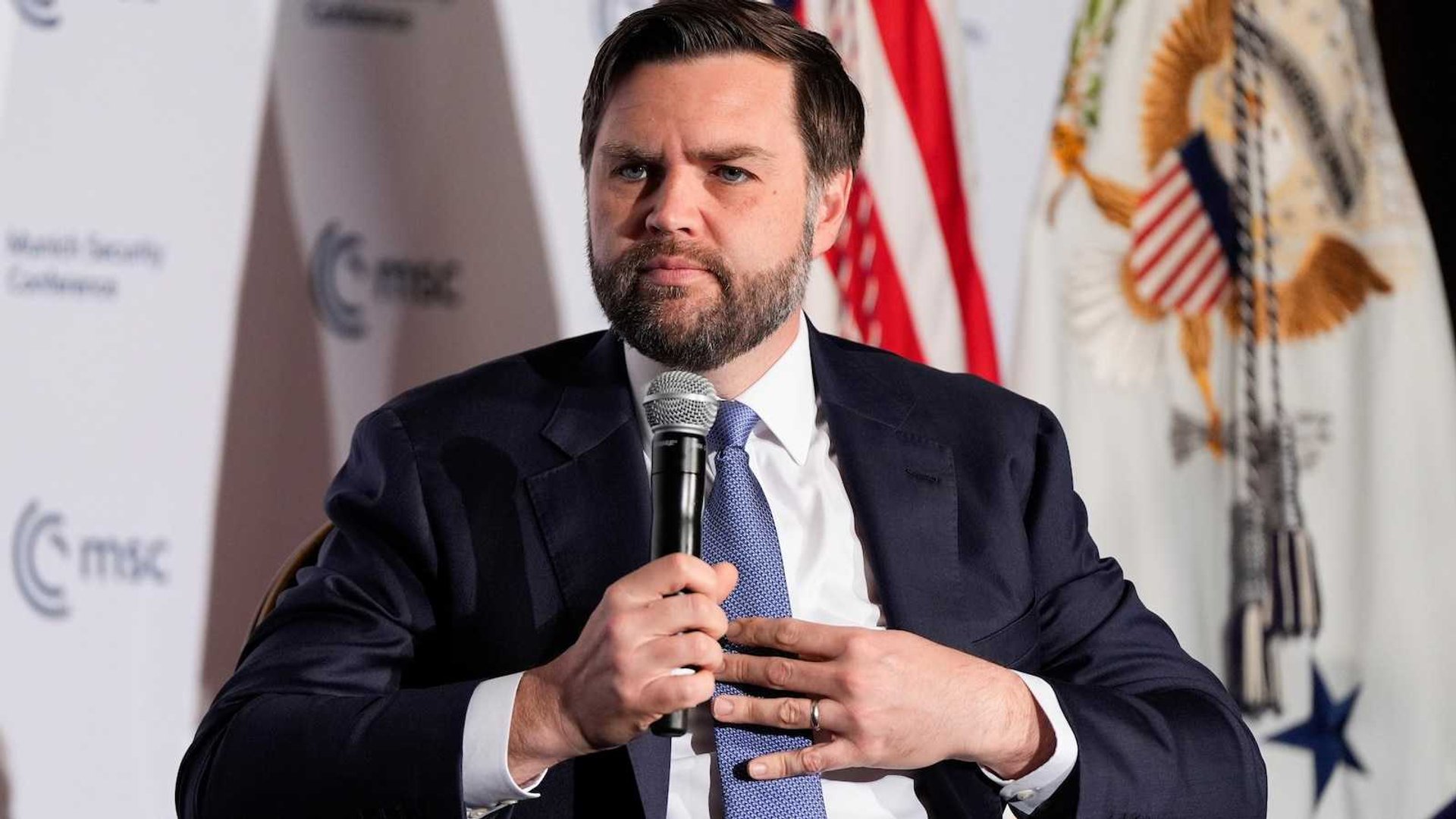 Vance: Russia's Excessive Demands Stall Ukraine Peace Negotiations