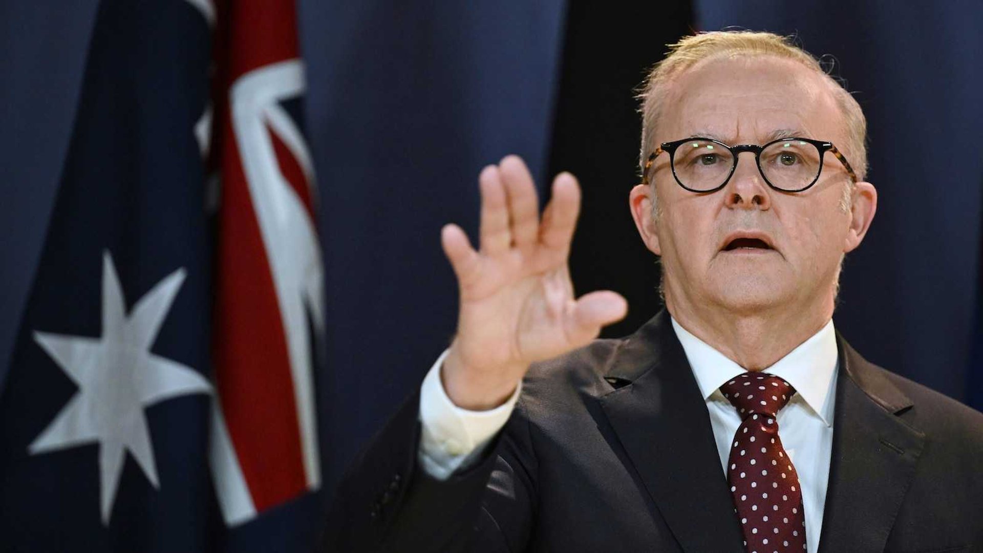 Australia Defies Trade Tensions: No Retaliation Against Controversial US Steel Tariffs