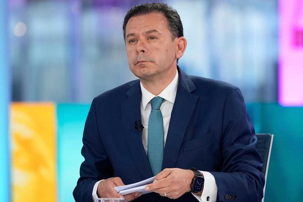 Portugal Expels 18,000 Foreigners in Pre-Election Immigration Crackdown