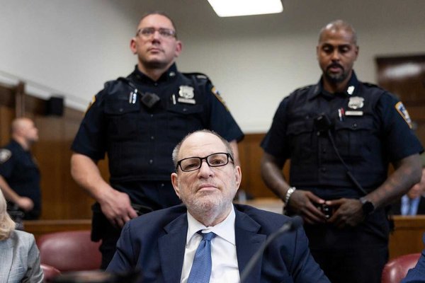Ex-Model’s Private Journal Sparks Tension in Harvey Weinstein Retrial Testimony