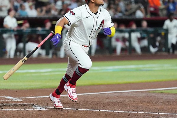 Moreno's Grand Slam Stuns Dodgers: Diamondbacks Dominate NL West Clash