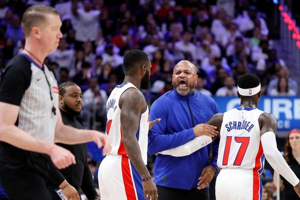 Historic First-Time Finalists Clash for NBA Coach of the Year Glory