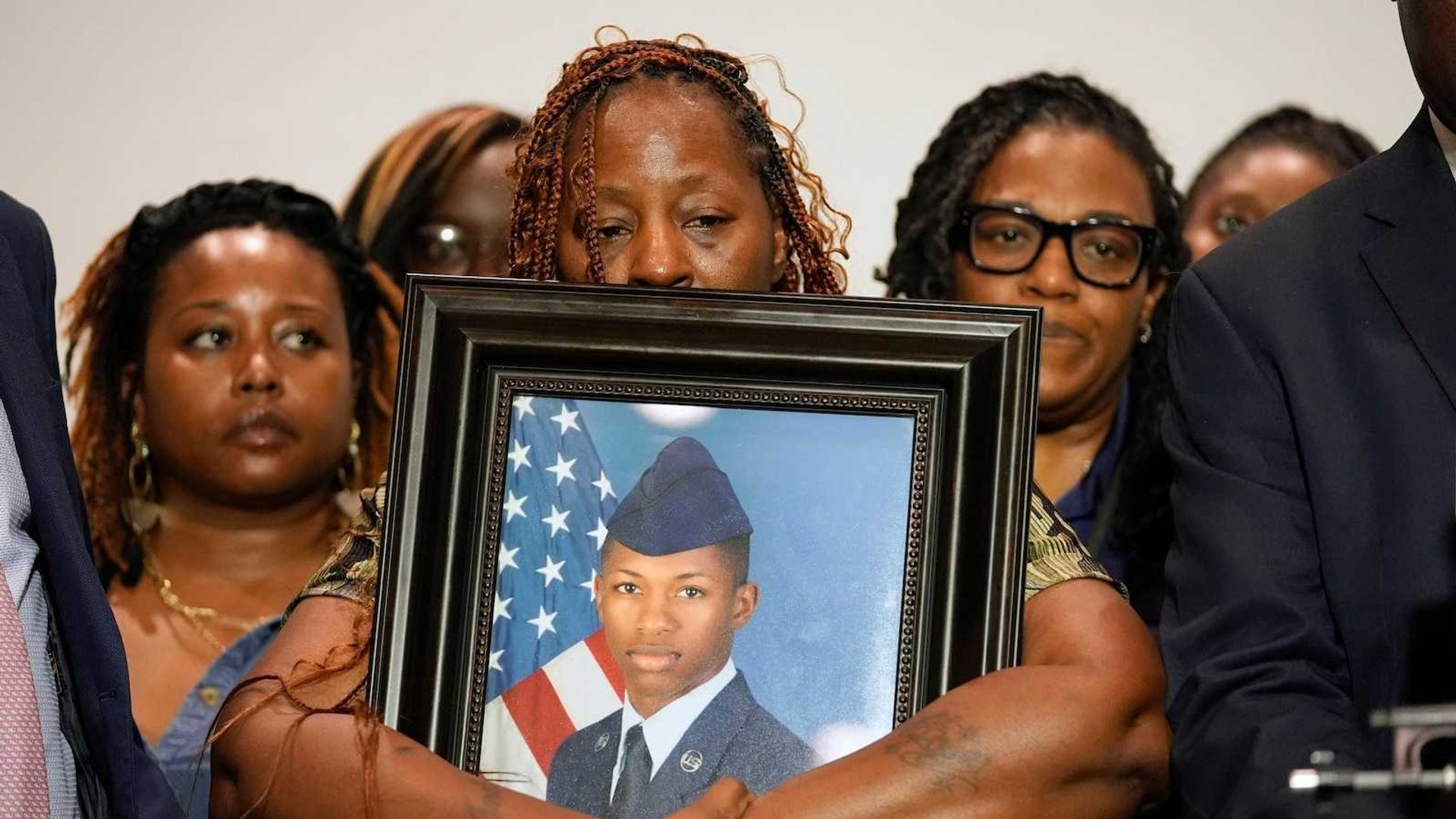 Justice Demanded in Florida Deputy’s Fatal Shooting of Airman at Home