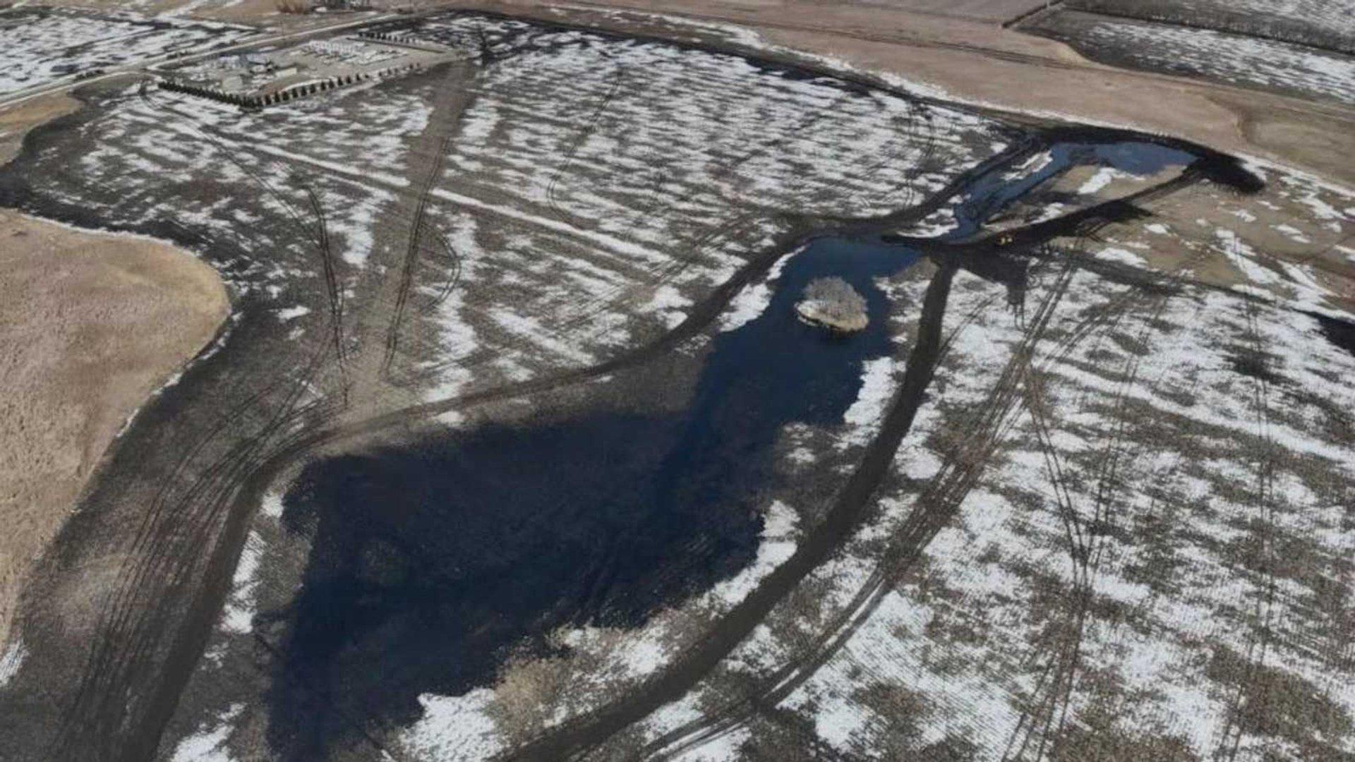 Crisis: Keystone Pipeline Spill Triggers Major North Dakota Environmental Cleanup