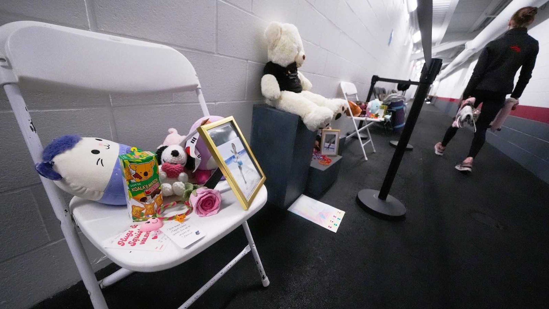 Figure Skater Honors Parents Lost in DC Crash With Emotional Worlds Tribute