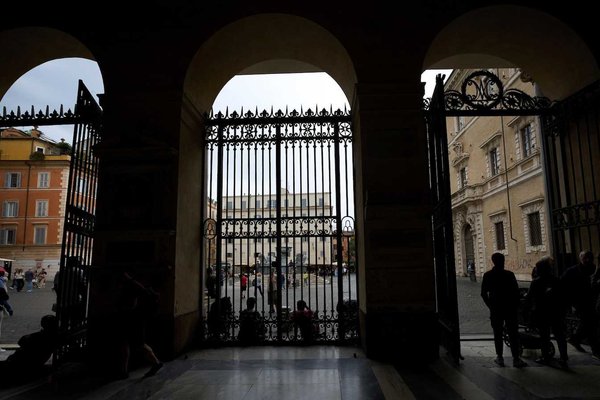 Romans Urge Next Pope to Champion Poverty Relief and Global Peace Initiatives