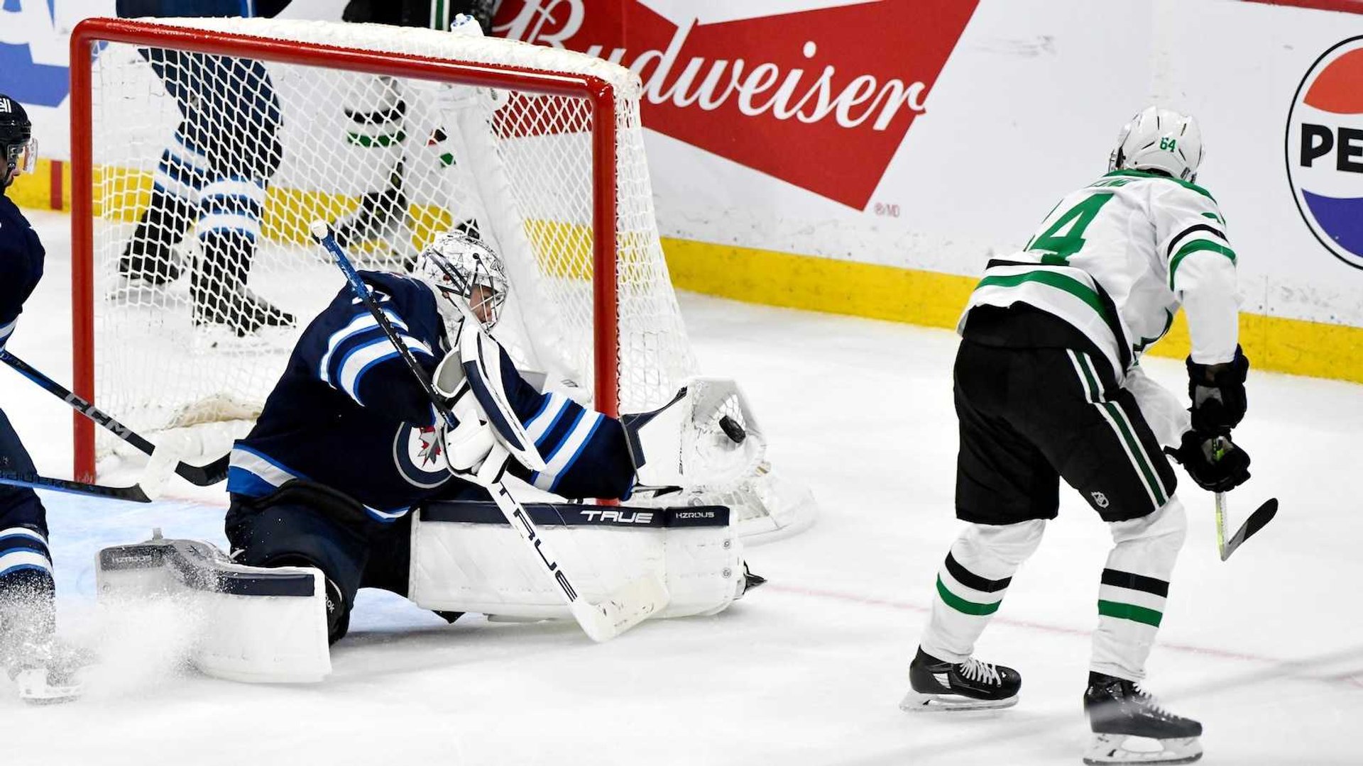 NHL Playoff Crisis: Maple Leafs Target 3-0 Lead as Rantanen’s Historic Streak Fuels Stars