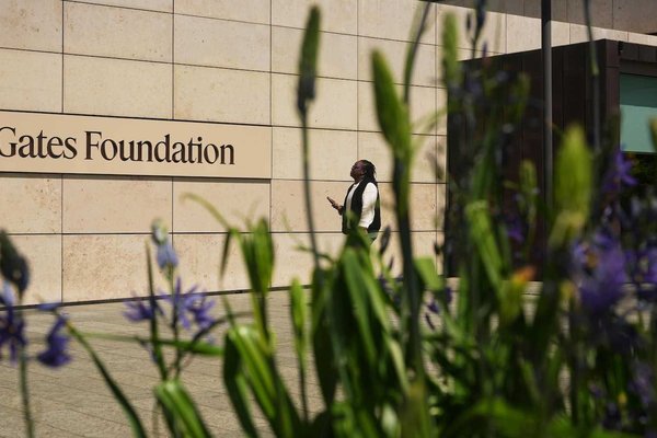 25 Years of Impact: How Gates Foundation Redefined Global Health Philanthropy