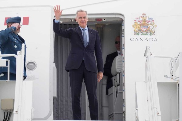 High-Stakes Showdown: Canadian PM Carney Confronts Trump Over Trade War Threats