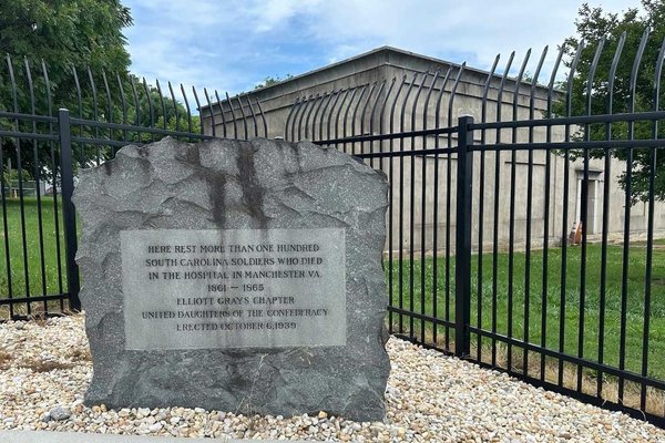 Richmond Discovers 742 Unmarked Graves Linked to Confederate History