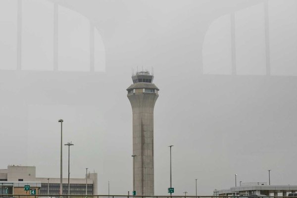 Crisis: Newark Radar Failures Expose Aging Air Traffic Control System