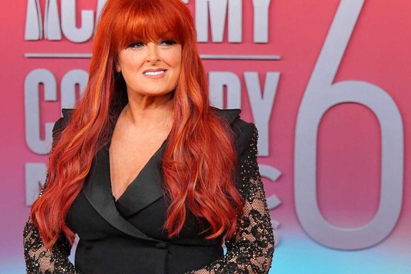 Texas Hosts Historic 60th ACM Awards With Bold Fashion Statements