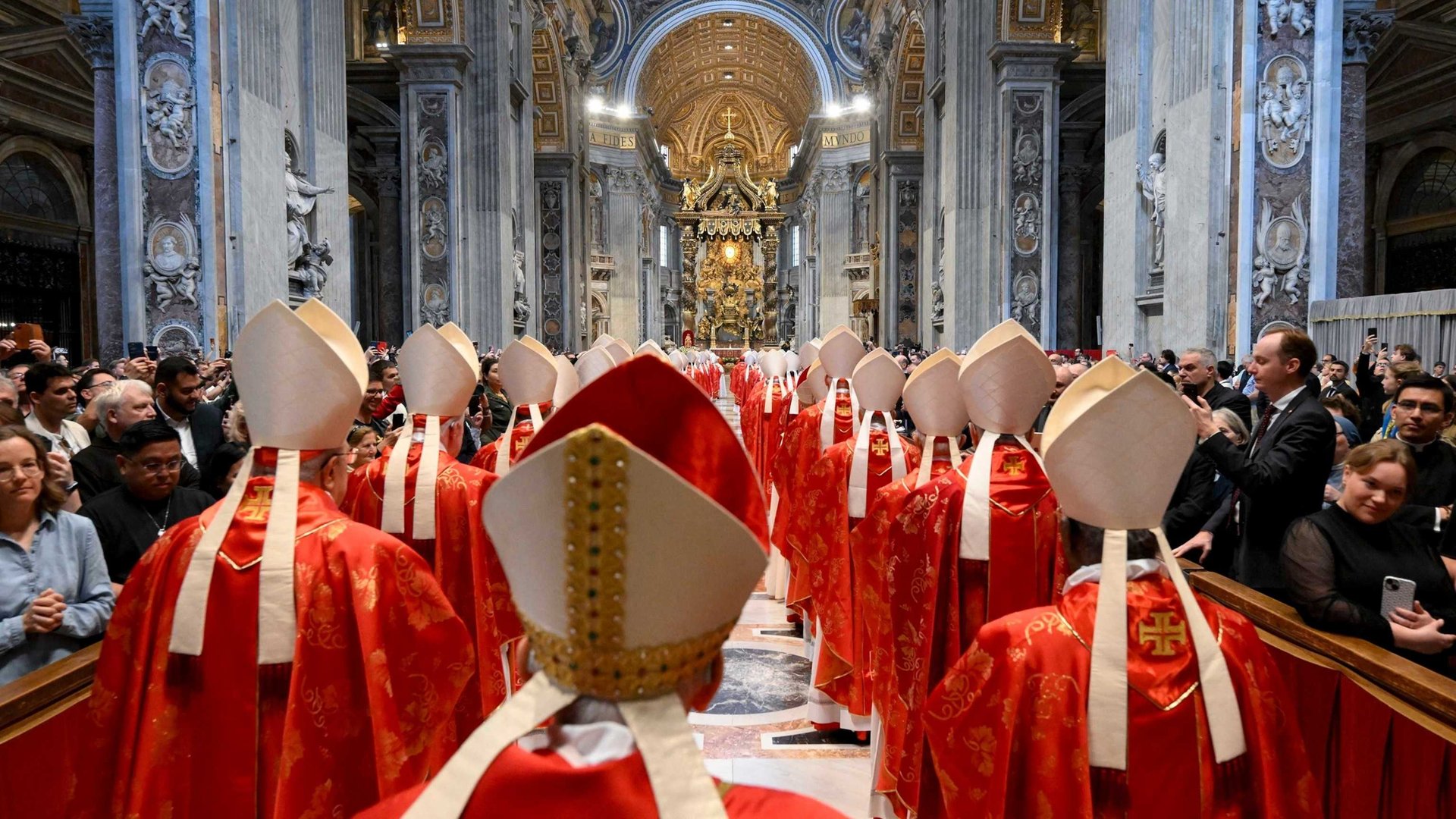 Sacred Rituals Unveiled: The Papal Transition from Conclave to Global Blessing