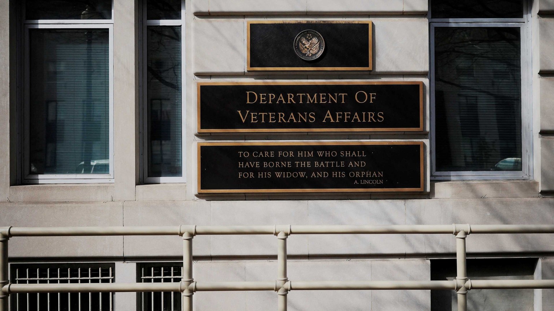 VA Workforce Cuts Spark Bipartisan Outrage Over Veterans’ Healthcare Risks