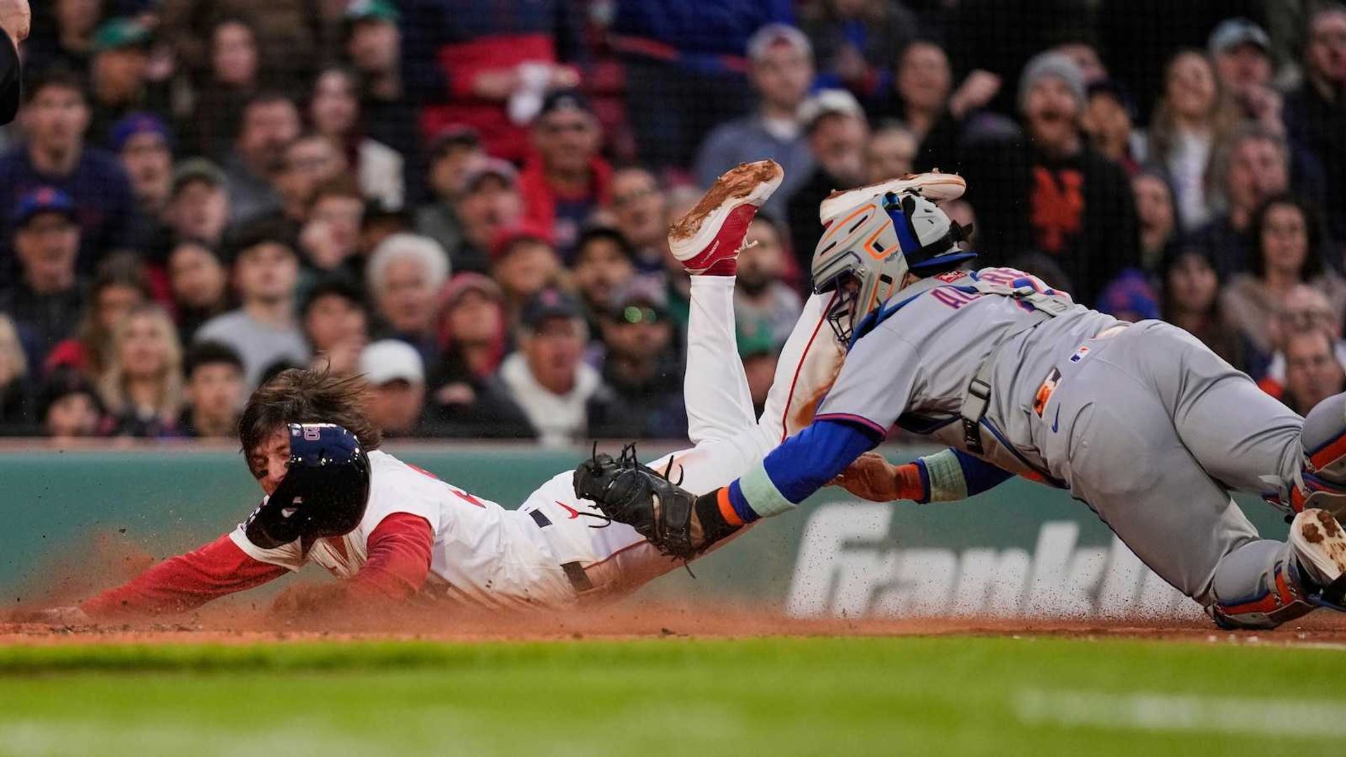 Red Sox Bullpen Dominates in 2-0 Shutout Over Mets Amid Managerial Ejections