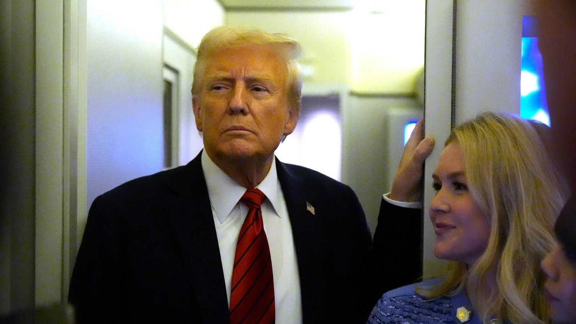 Federal Grant Freeze: Trump's Vision for Government Power Explored