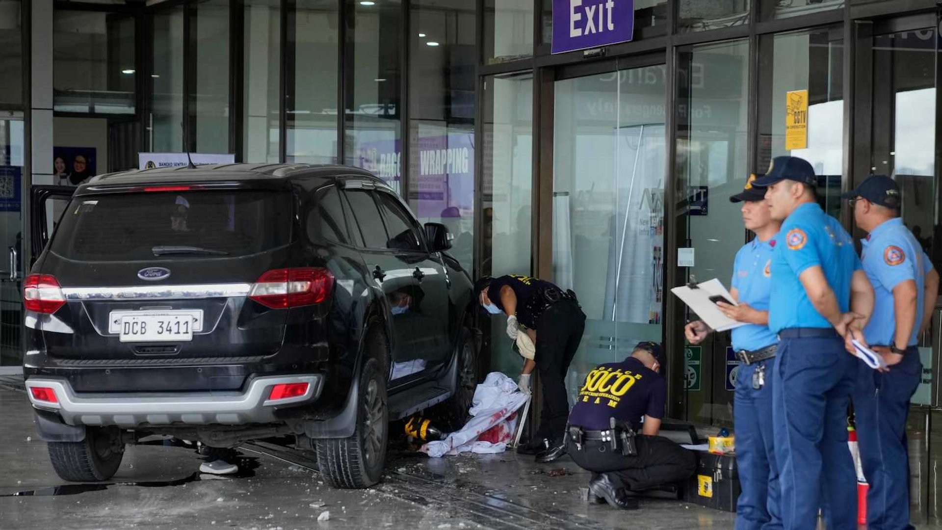 Tragic Manila Airport Crash Claims Child and Adult in Security Breach