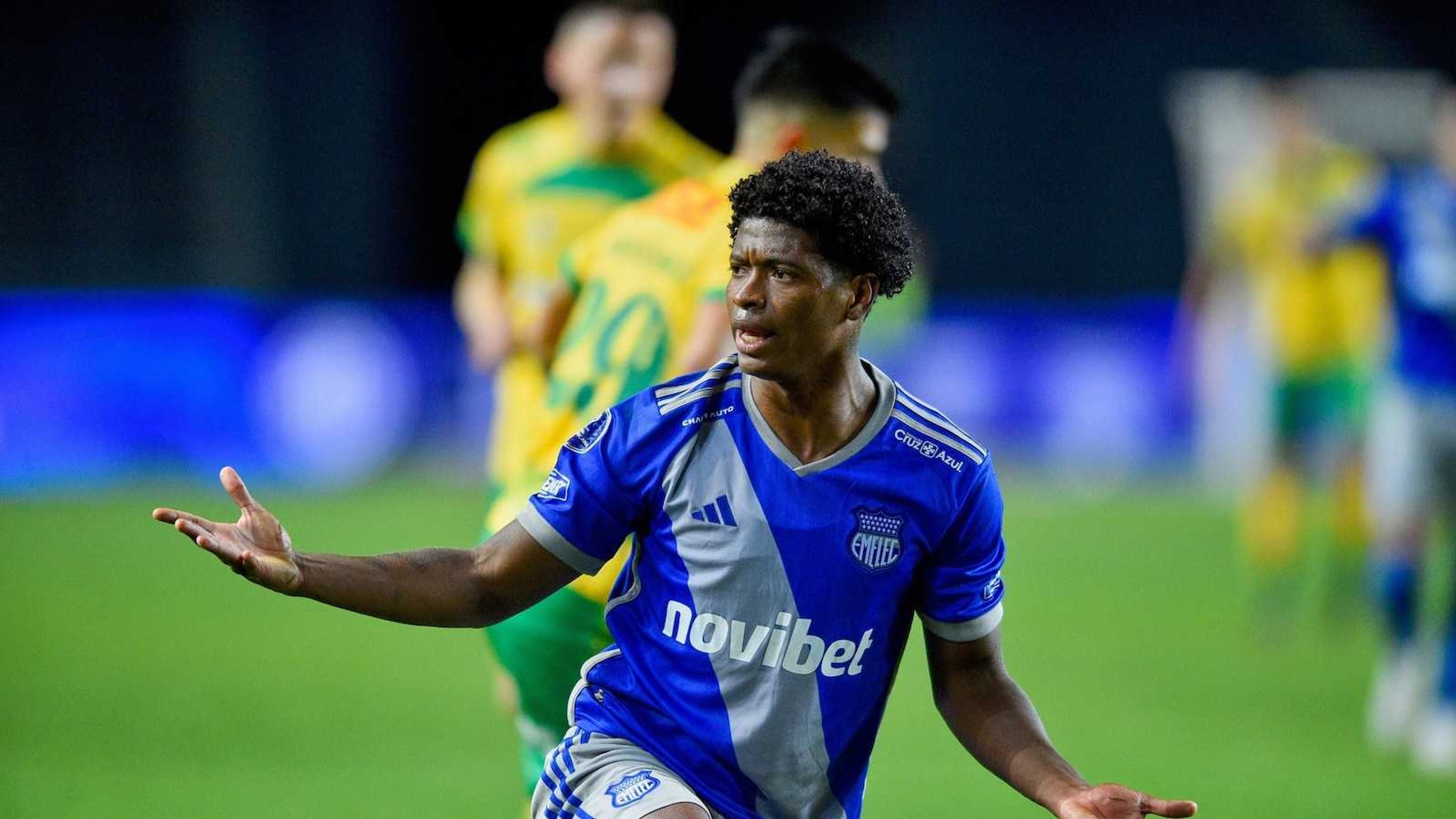 Ecuador Soccer Star's Family Rescued in Daring Guayaquil Kidnapping Operation