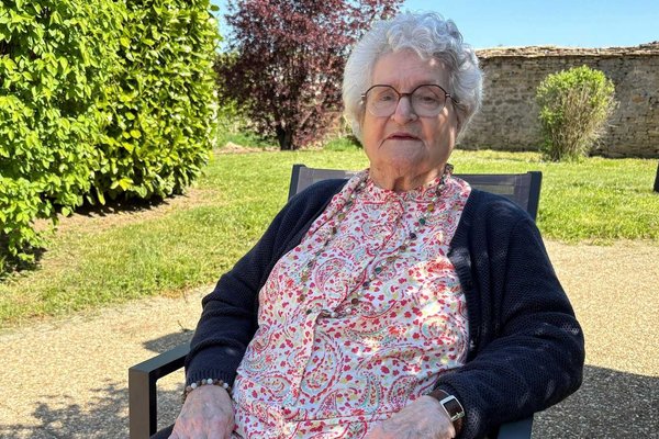 WWII Survivors Recall Nazi Occupation Horrors on 80th Liberation Anniversary
