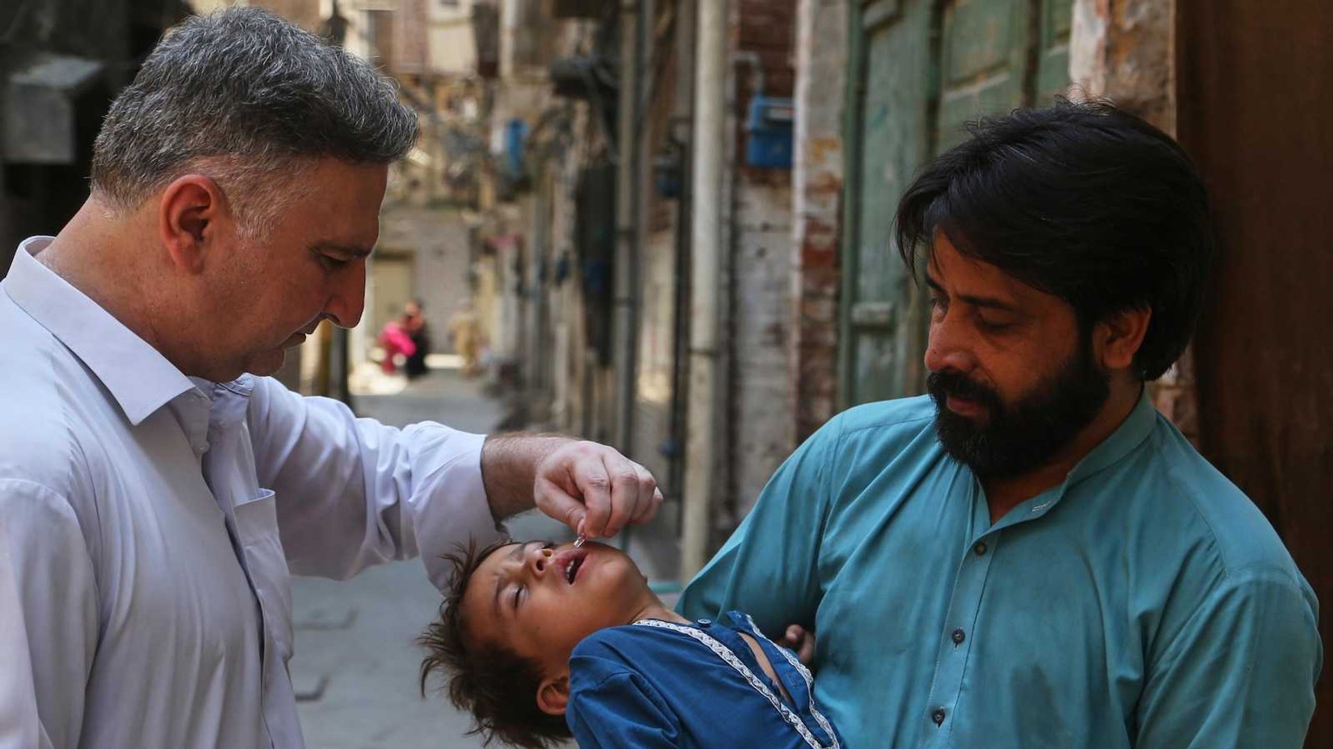 Polio Crisis Erupts as Pakistan Records First Case in 7 Years – Vaccination Efforts Falter