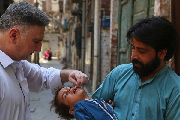 Polio Crisis Erupts as Pakistan Records First Case in 7 Years – Vaccination Efforts Falter