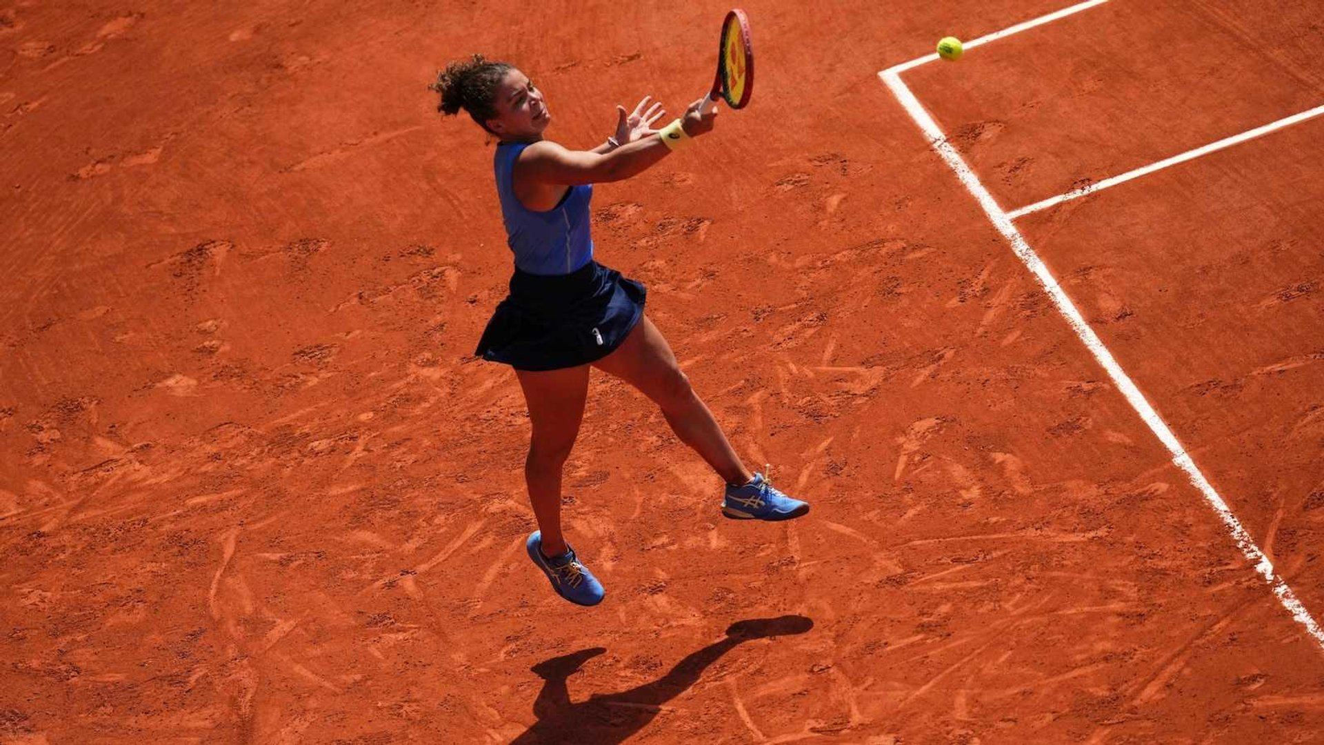 Elina Svitolina Stages Epic French Open Comeback Against Paolini