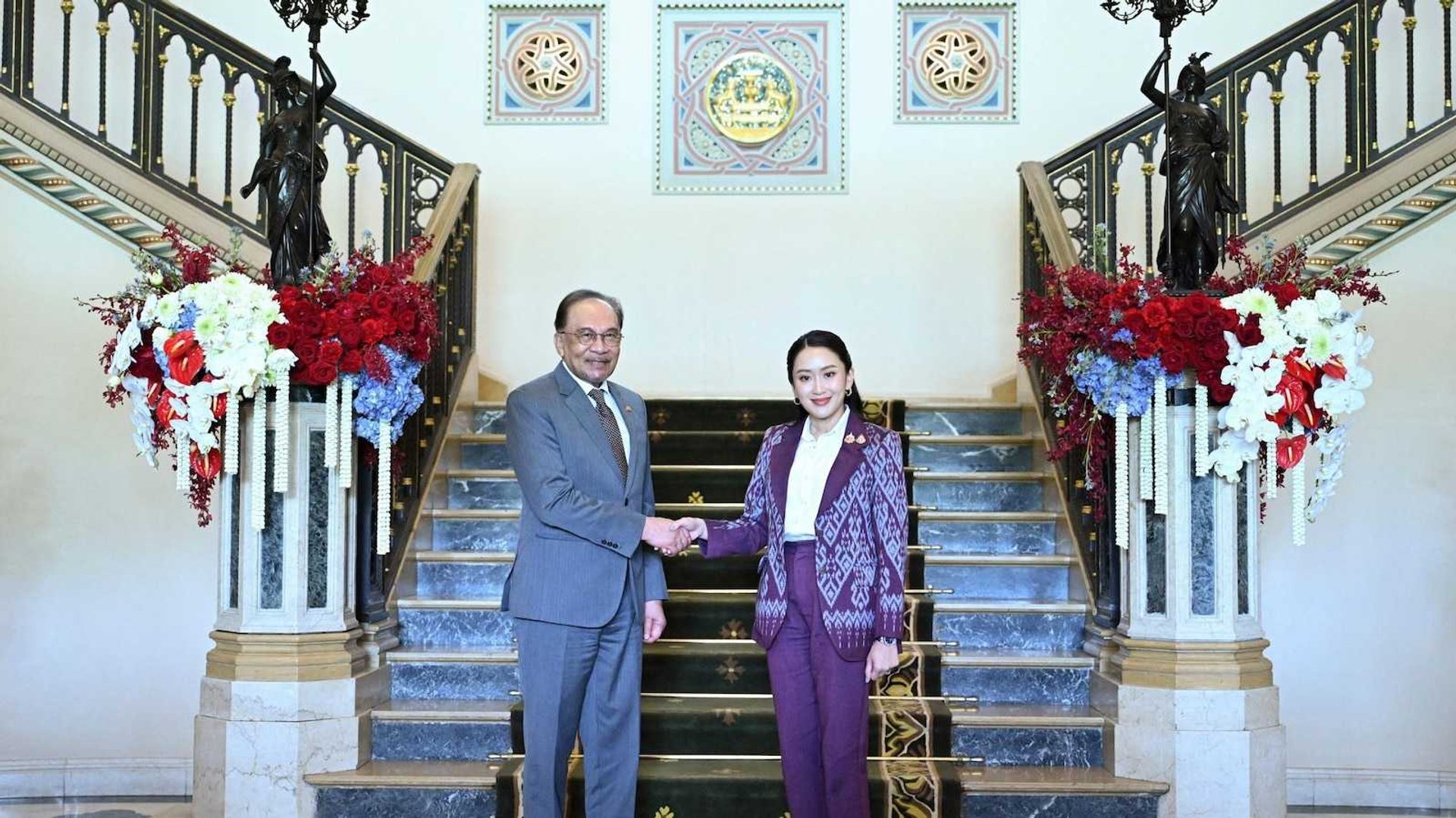 Crisis Diplomacy: Myanmar Military Leader Seeks Earthquake Aid in Thailand Summit