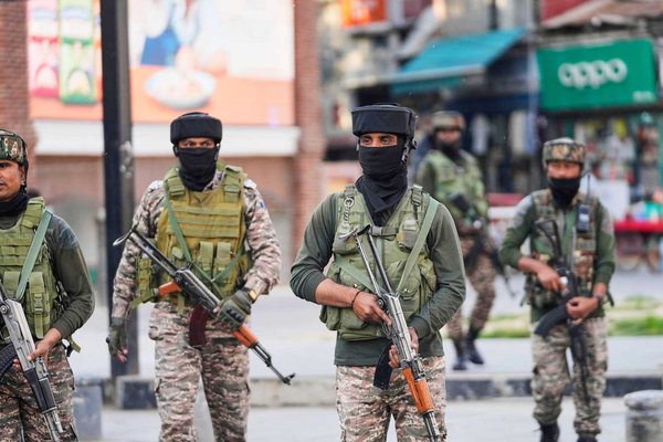 Nuclear Deterrence Prevents Full-Scale India-Pakistan War Over Kashmir