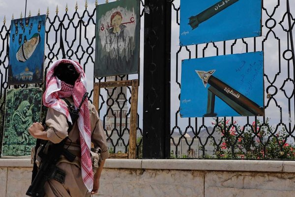 Escalation: Israel Retaliates Against Houthi Rebels in Yemen Airstrikes