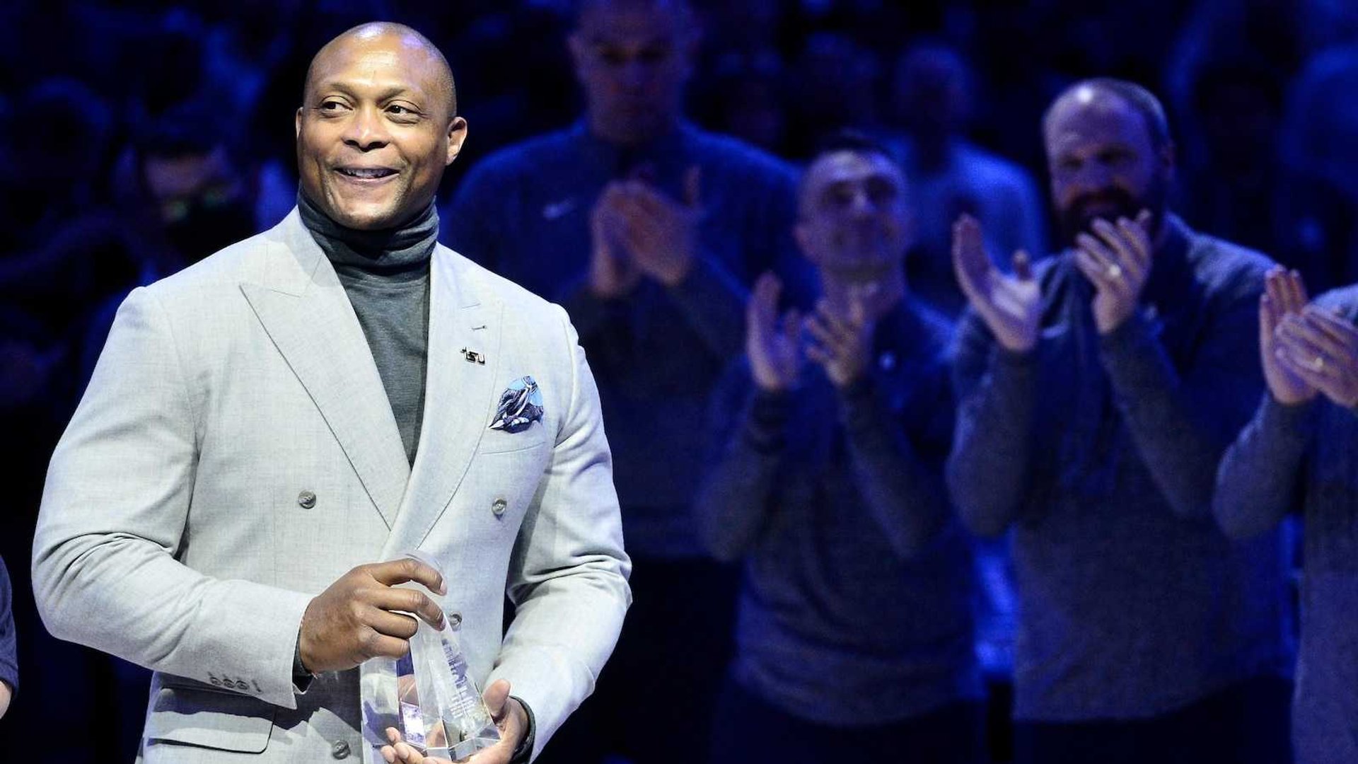 Eddie George Joins Bowling Green as Head Coach: NFL Legend Takes Helm