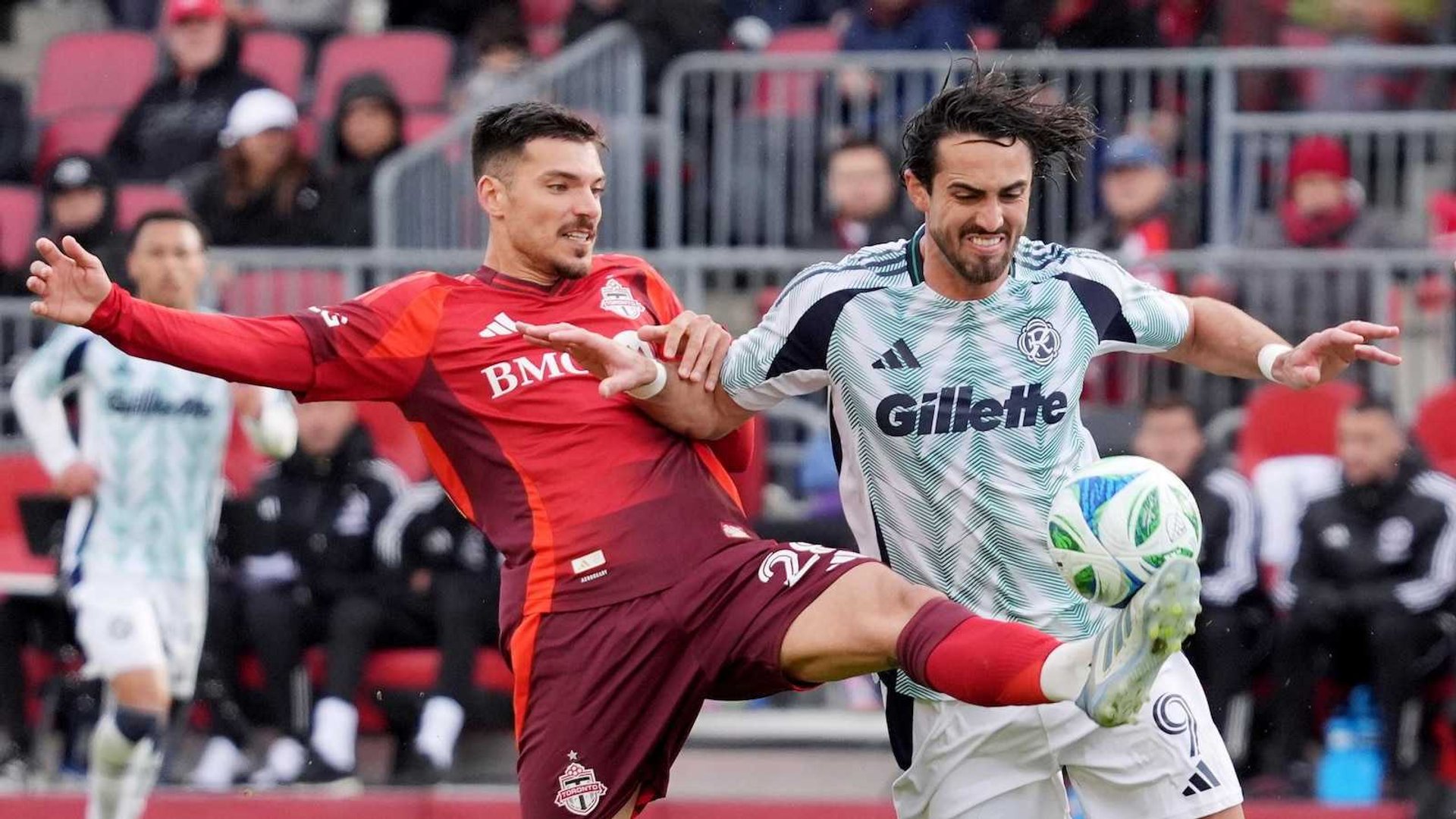 Ivacic's Historic Shutout Streak Powers Revolution's 4th Straight MLS Victory