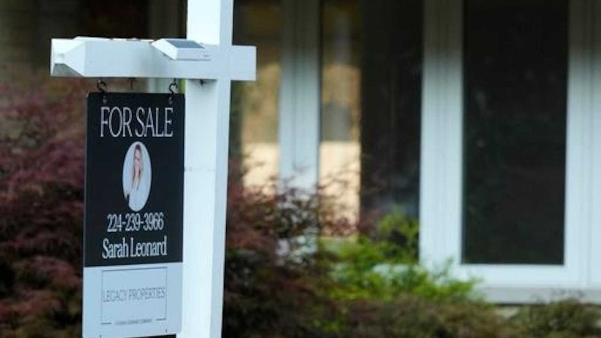 Mortgage Crisis: 30-Year Rates Hit 6.83% in 8-Week Surge
