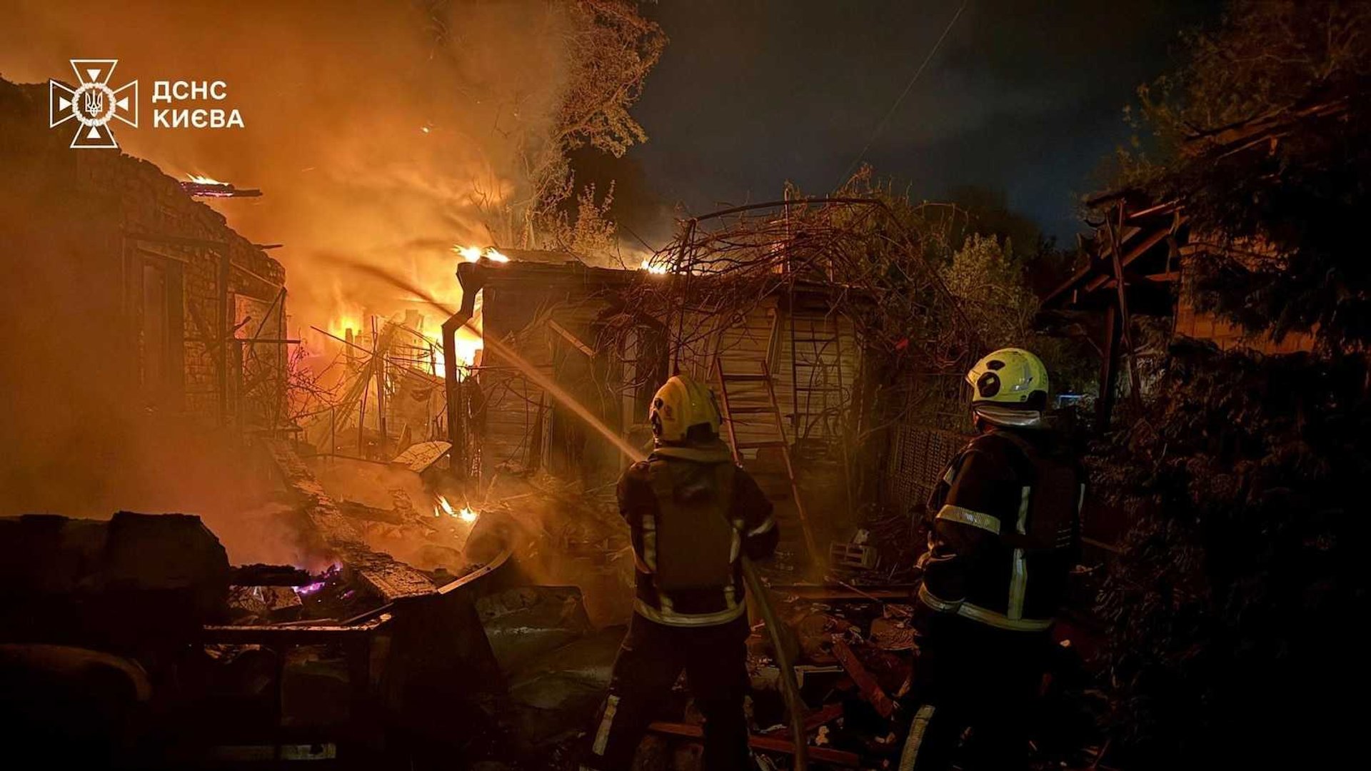 Putin Cautions on Nuclear Weapons Use Amid Ukraine Ceasefire Deadlock