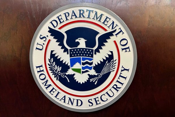 ICE Raids Shake DC Restaurants: Immigrant Workforce in Crisis