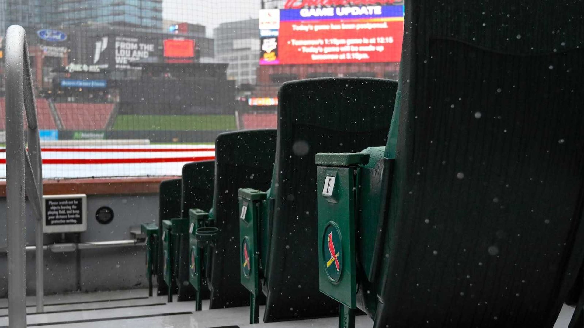 Rainout Shakeup: Mets-Cardinals Rivalry Pivots to High-Stakes Sunday Doubleheader