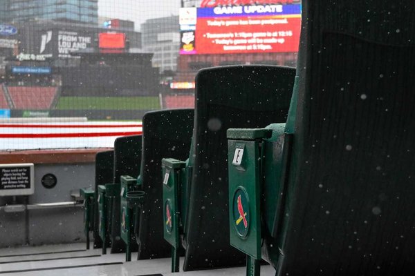 Rainout Shakeup: Mets-Cardinals Rivalry Pivots to High-Stakes Sunday Doubleheader